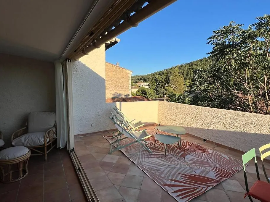 Appartement 7 Pers-Terrasse-Vue Parc Riez 0*,